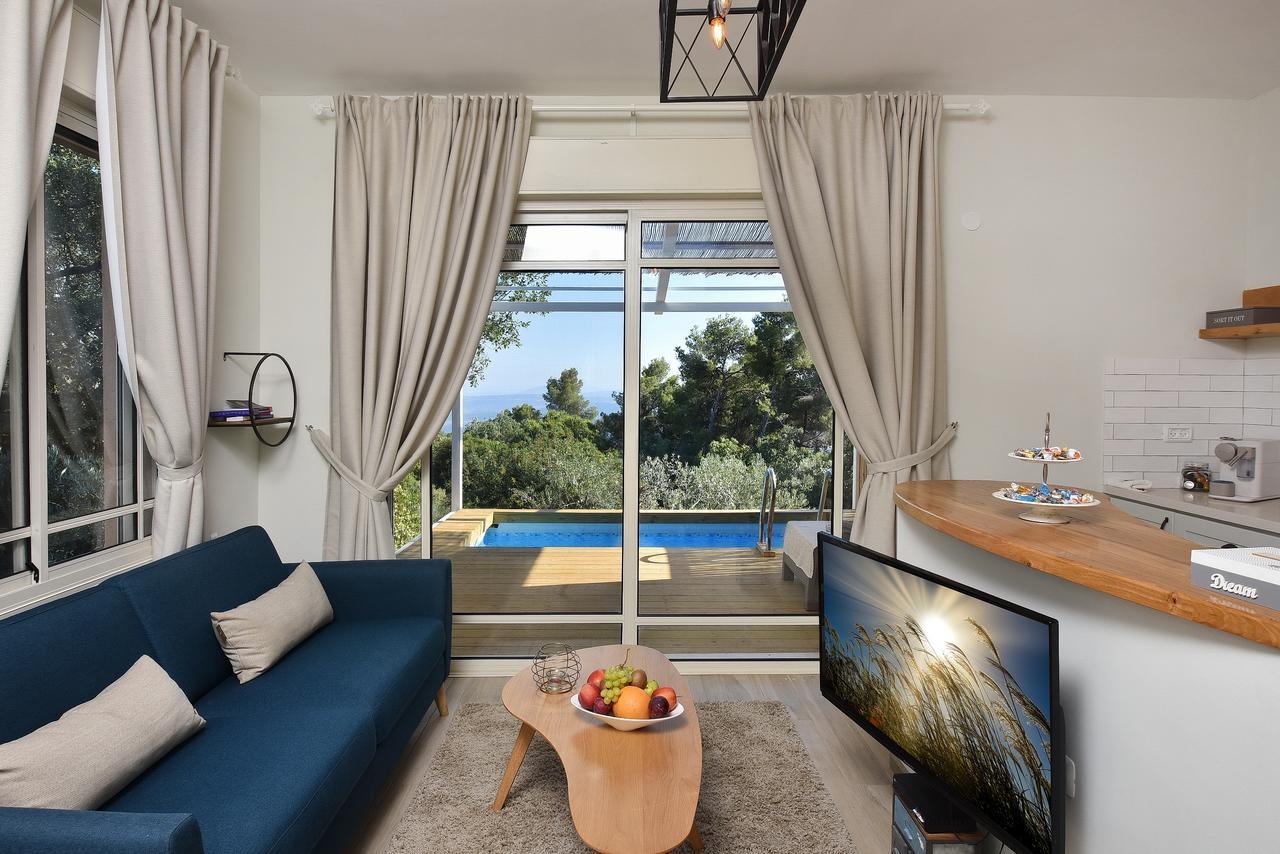 The Sound Of The Flute Bed & Breakfast Amirim Bagian luar foto